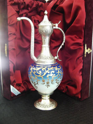 Porcelain_Silver_Water_Pitcher01.jpg